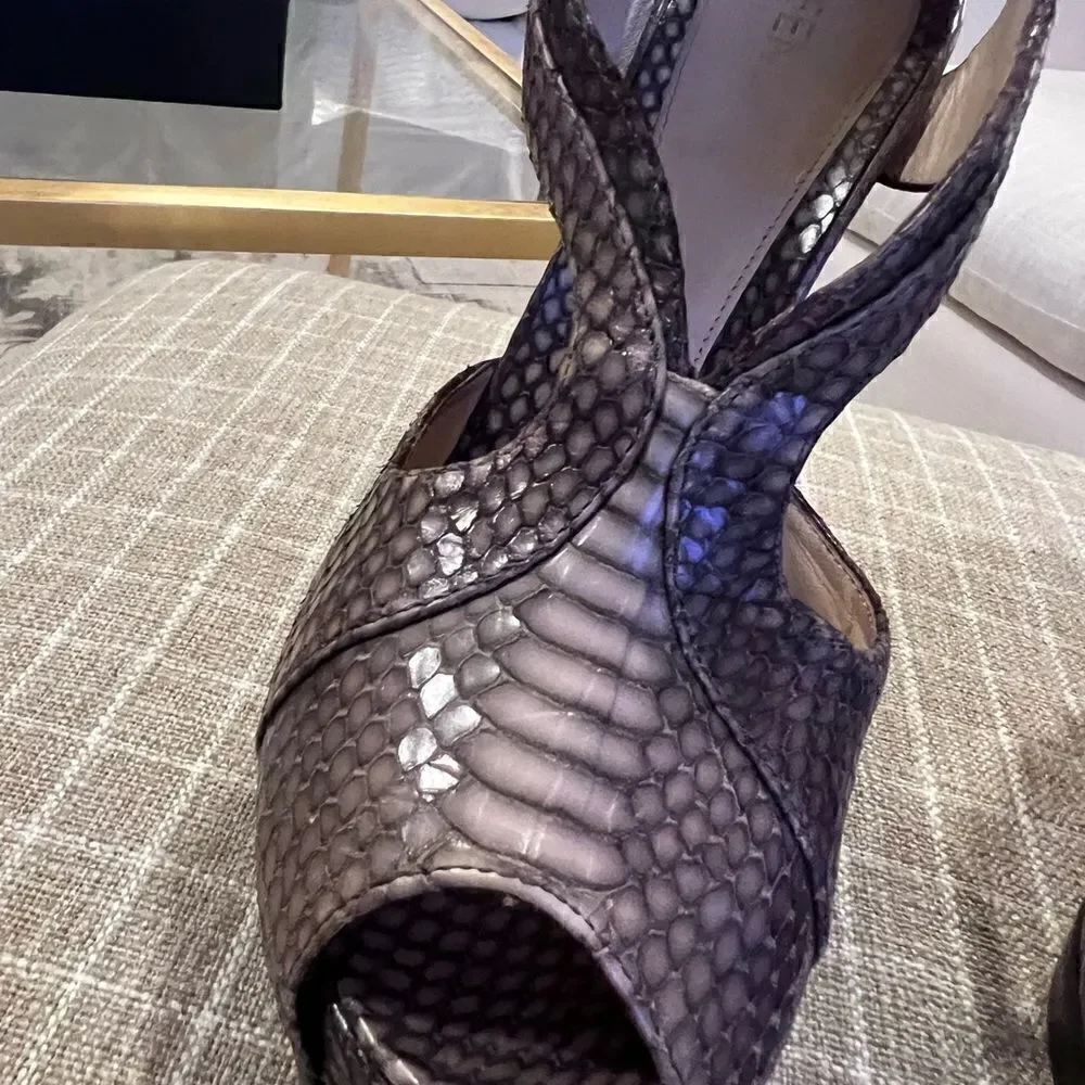 Fendi platform peep toe booties size 6.5 (37)